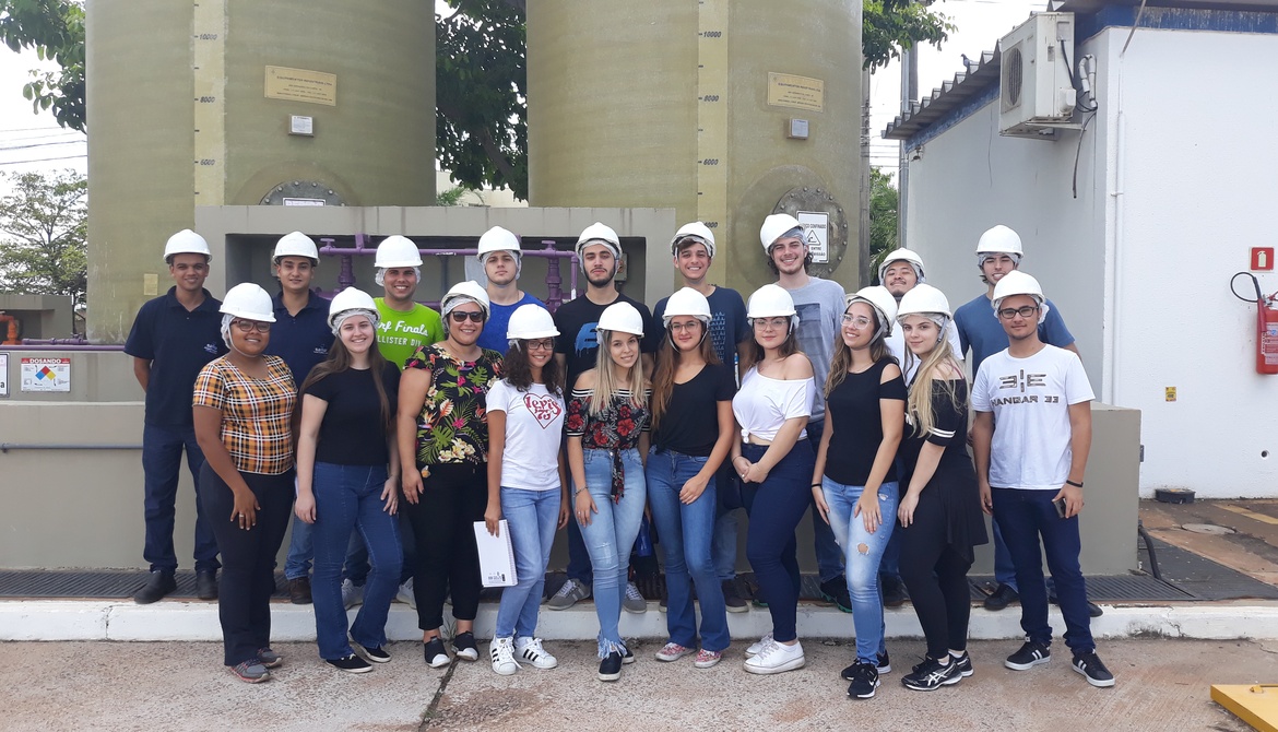 Visita dos universitários